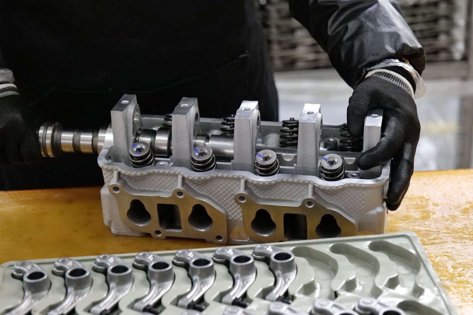 SOCS Engine Guide: How a Single Overhead Camshaft Works