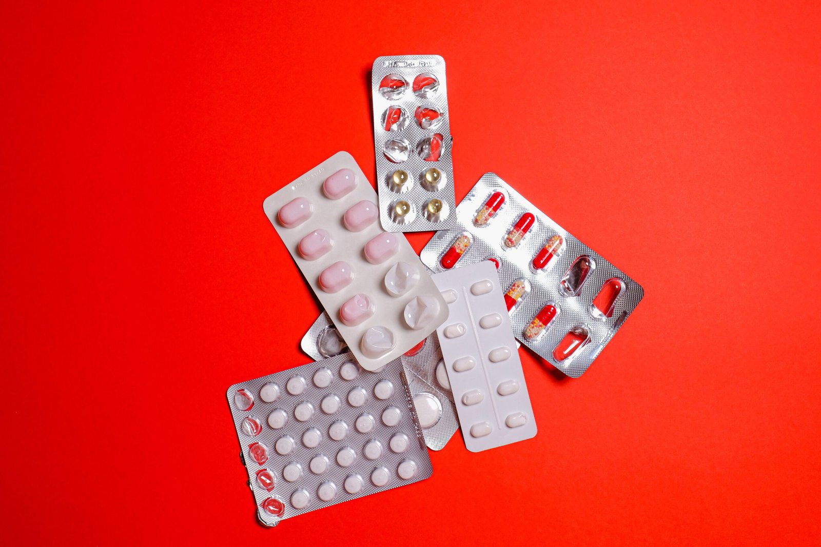 Sosoactive and Vasoactive Drugs: Uses, Types, Effects, and Risks